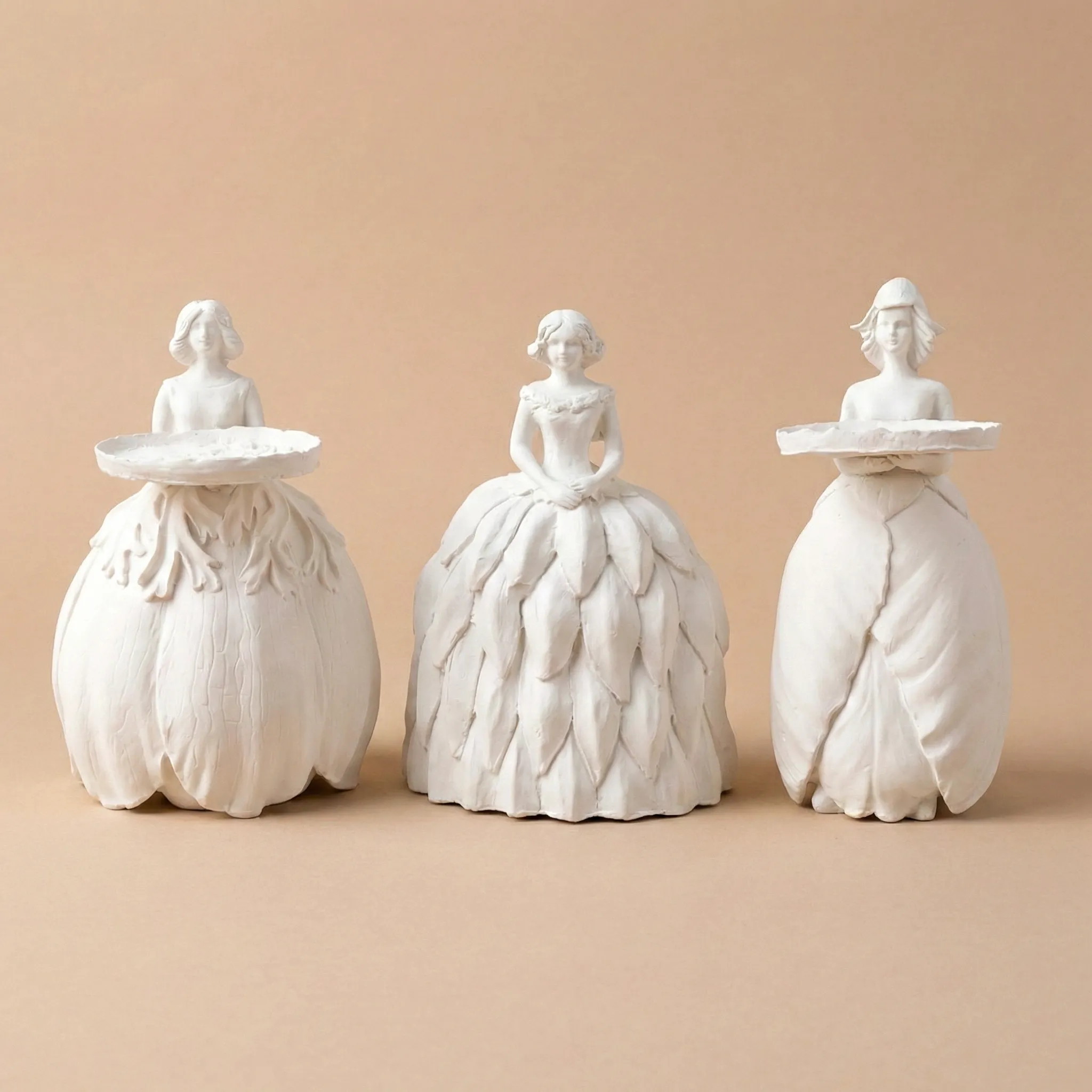 Zarif Kadın Figürlü Tepsi Mumluk Silikon Kalıp